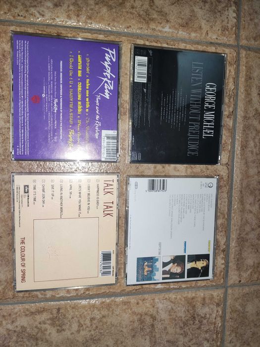 Cds de Musica, em excelente estado.