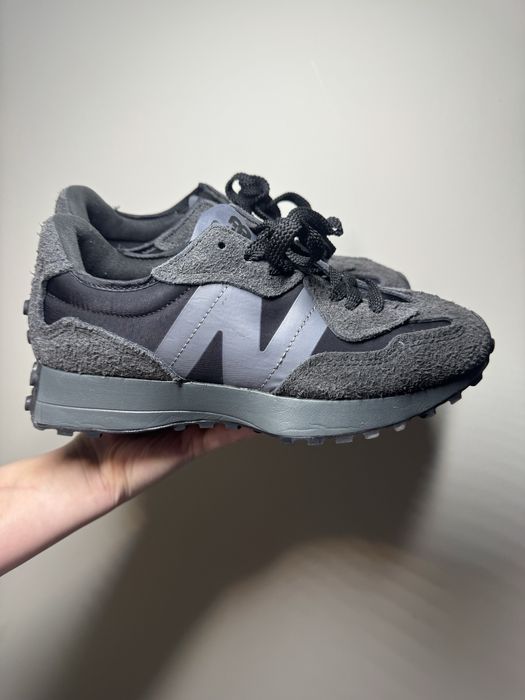 Кросівки: NB balance 327