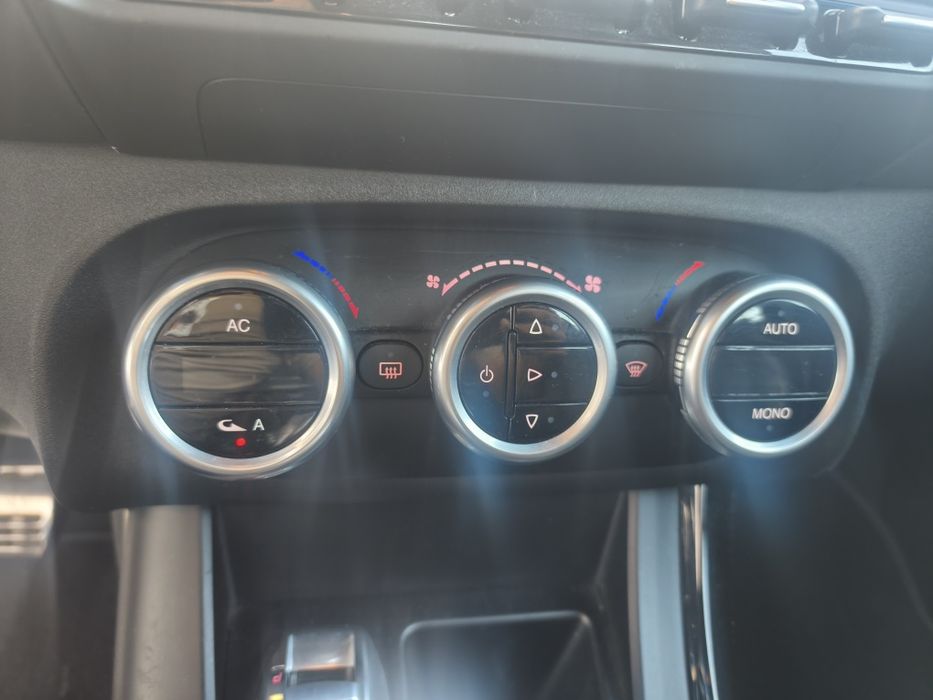 Alfa Romeo GUILIETA Novo