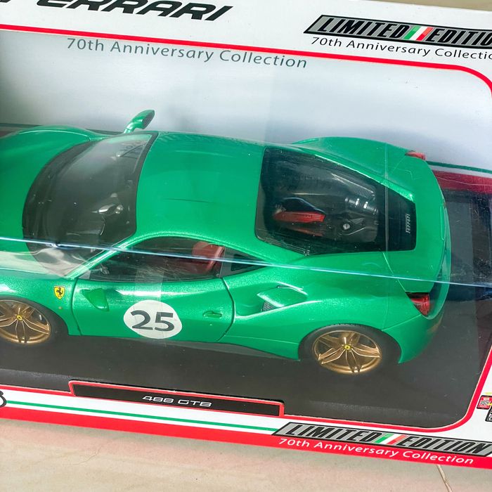Ferrari 488 GTB 70th Anniversary Limited Edition 1/18 Bburago