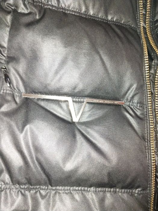 Продам куртку   VERSACE