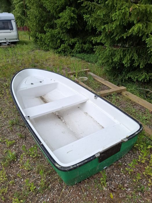 Łódka  wędkarska Atlantic 310  uzywana