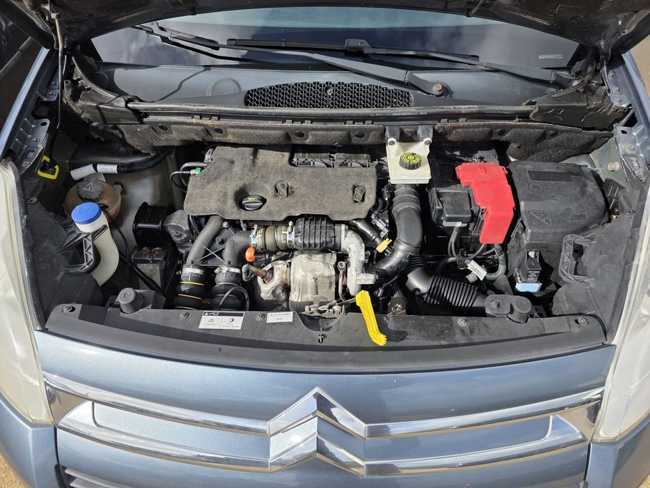 Carrinha Berlingo multispace 5 lugares