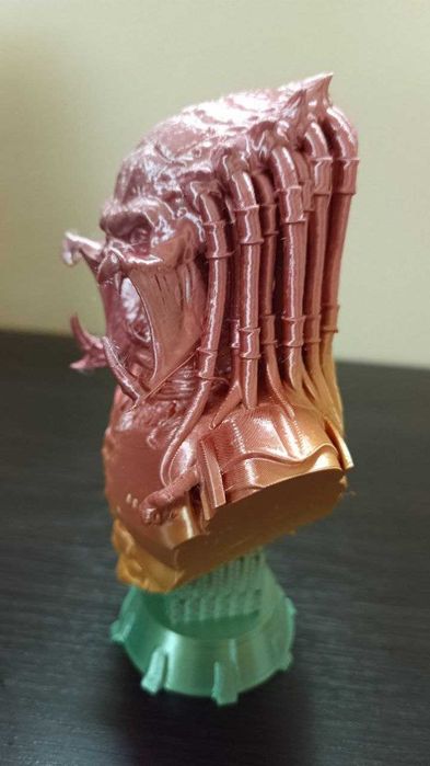 Figurka 3D popiersie PREDATOR !!!