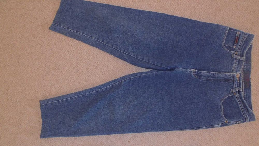 Spodnie jeansowe damskie wysoki stan Buffoon rozm 32