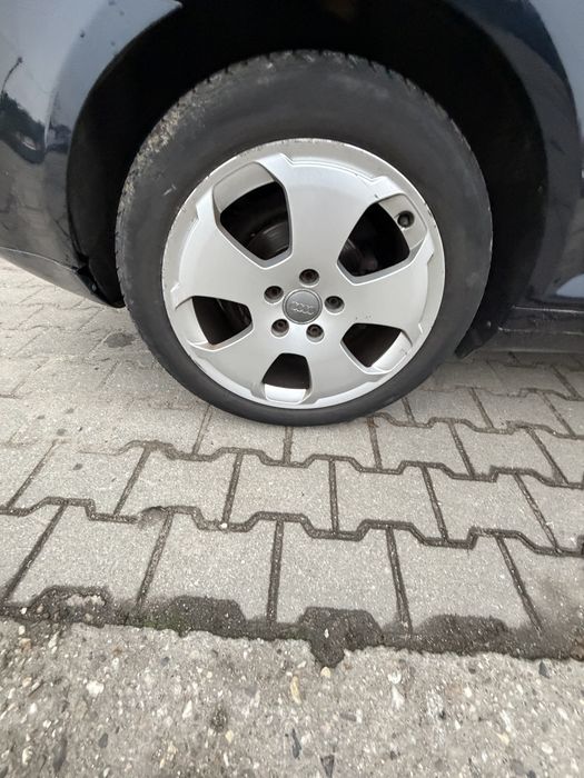 Koła Audi A3 8P 225/45 R17 felgi aluminiowe komplet 5x112