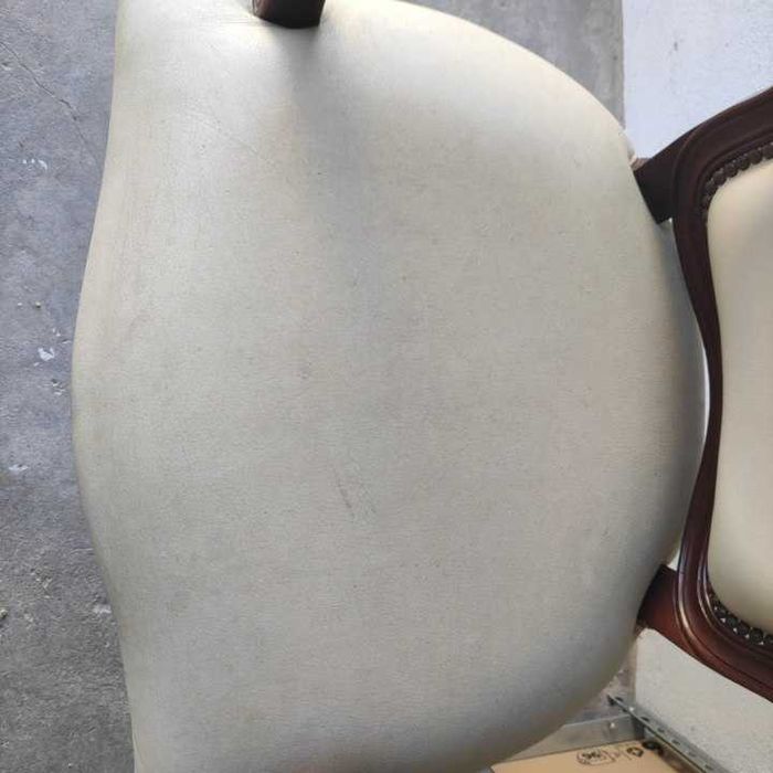 Cadeira clássica giratória