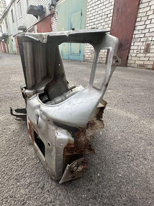 Окуляр лівий Мерседес Віто 638/ Вито / Vito 1996-2003