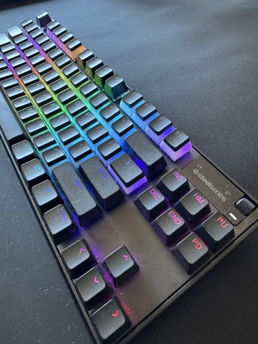 NOVO Teclado SteelSeries Apex Pro TKL Wireless
