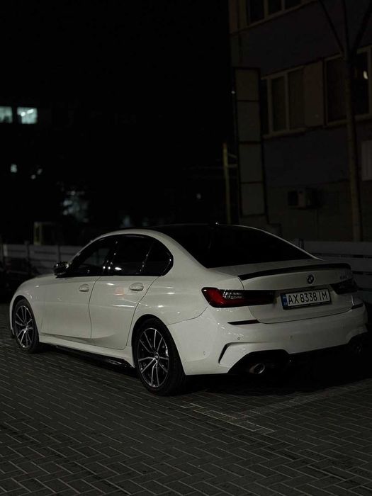 Авто BMW 3 Serries G-20 330i