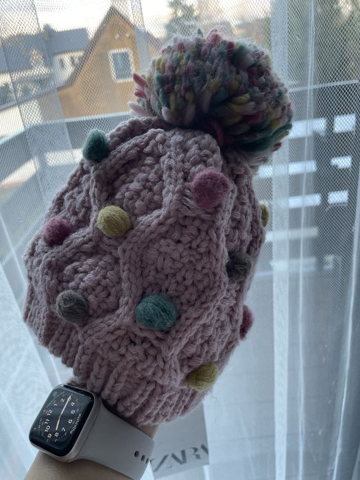 Новий комплект 68 роз