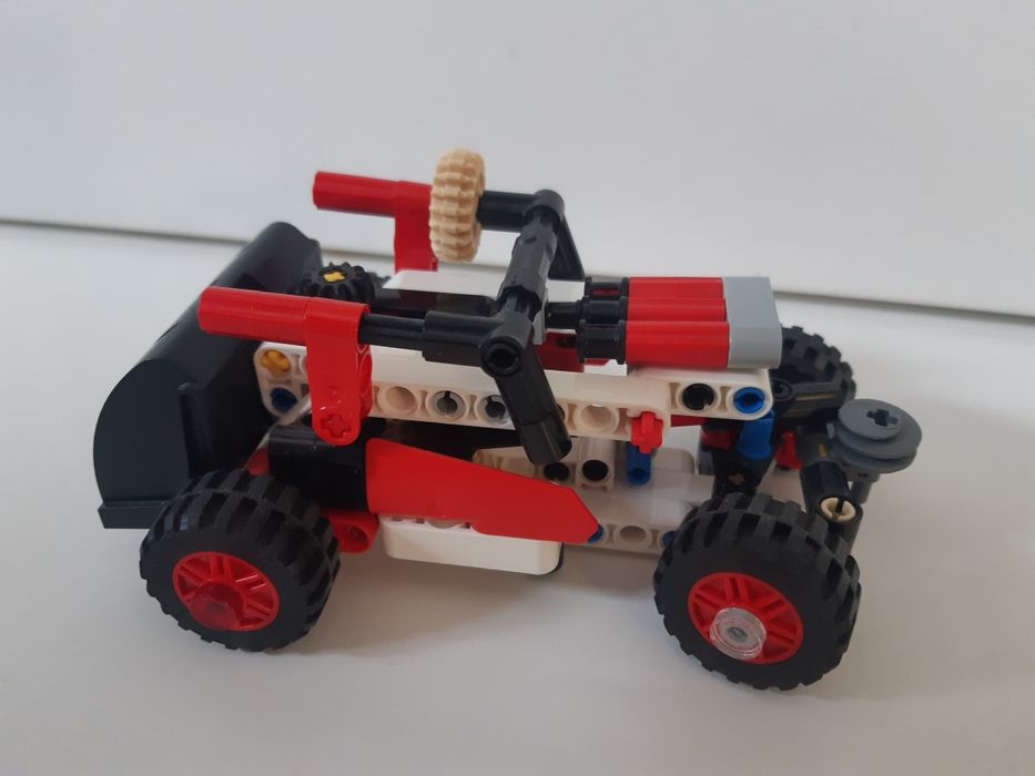 Lego Technic 42116 Miniładowarka  2w1