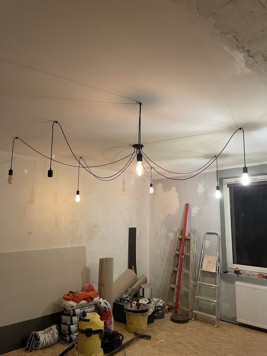 7 ramienna lampa sufitowa „pająk”.