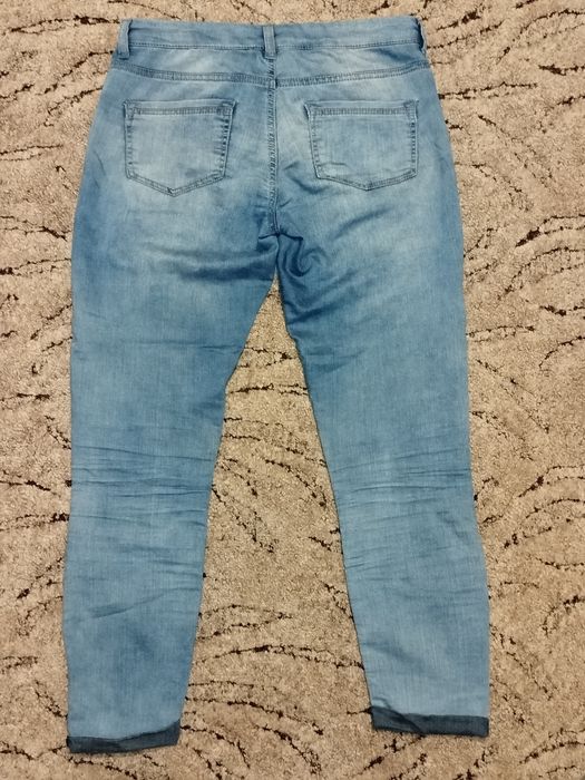 Spodnie jeansowe damskie