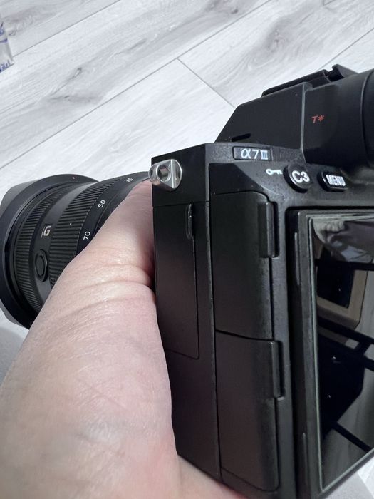 Фотоапарат Sony Alpha A7III Body Black (ILCE7M3B.CEC)