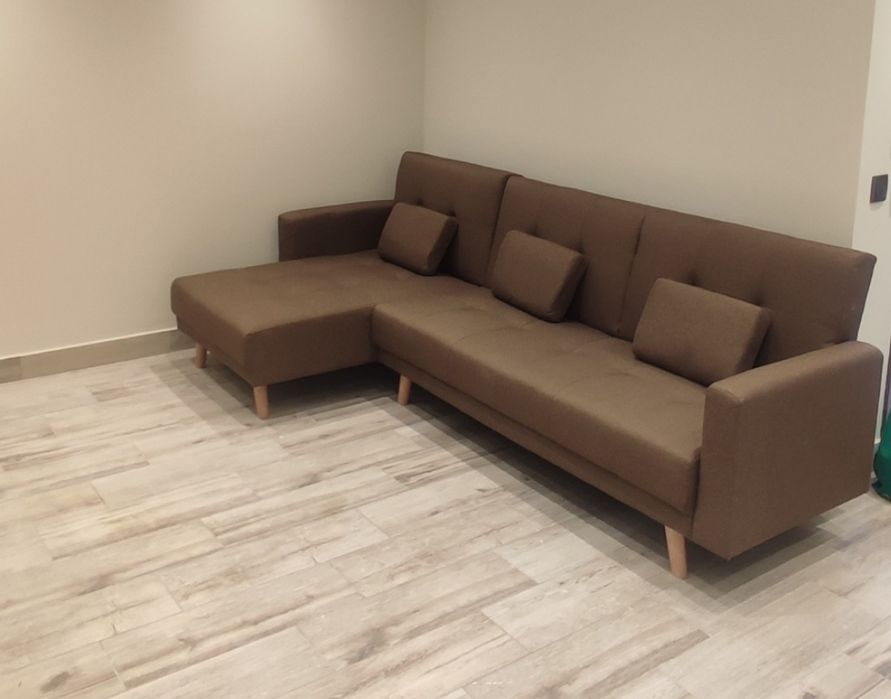 Recheio de casa  camas, sofá móveis