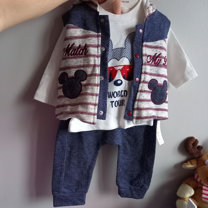 Komplet dresowy dla chłopca 74