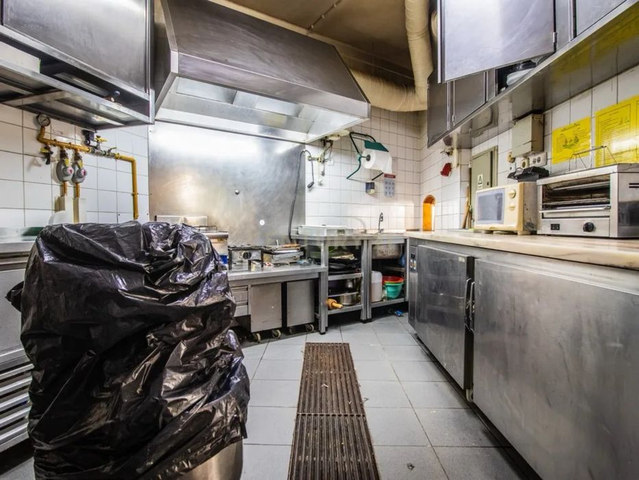 Pastelaria/Café, Figueira da Foz, 148m2