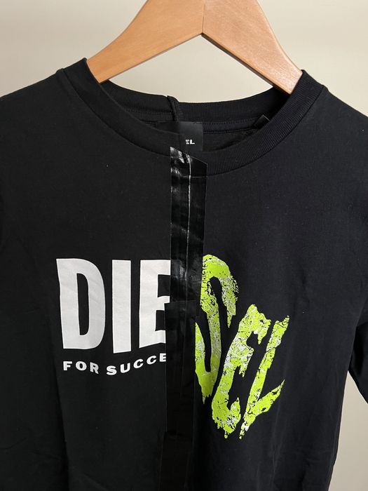 Tshirt  Dirsel estampada
