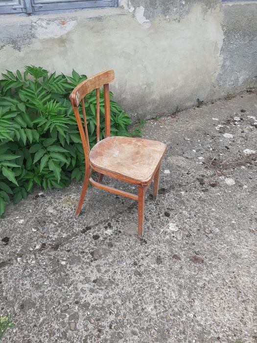 Вінтажні стільці (ресайклінг)