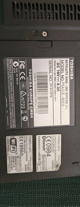 Vendo para peças Toshiba