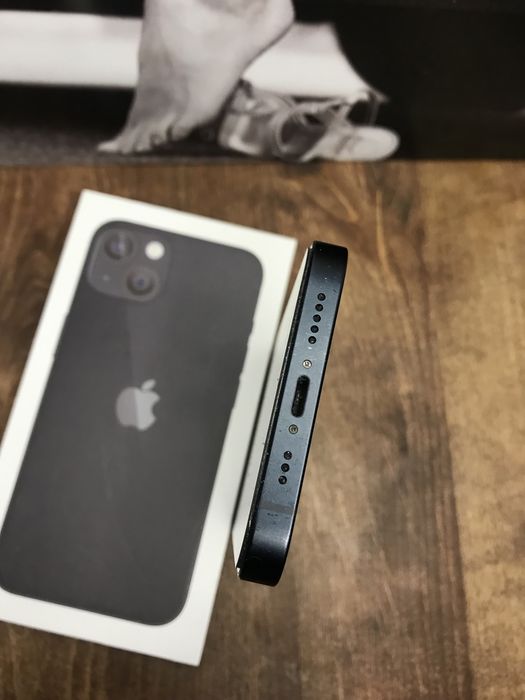 iPhone 13 Midnight 128 Gb Neverlock
