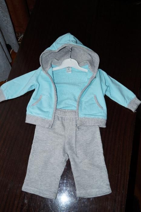 ubranka dziecięce 6-12 m, 4 kpl