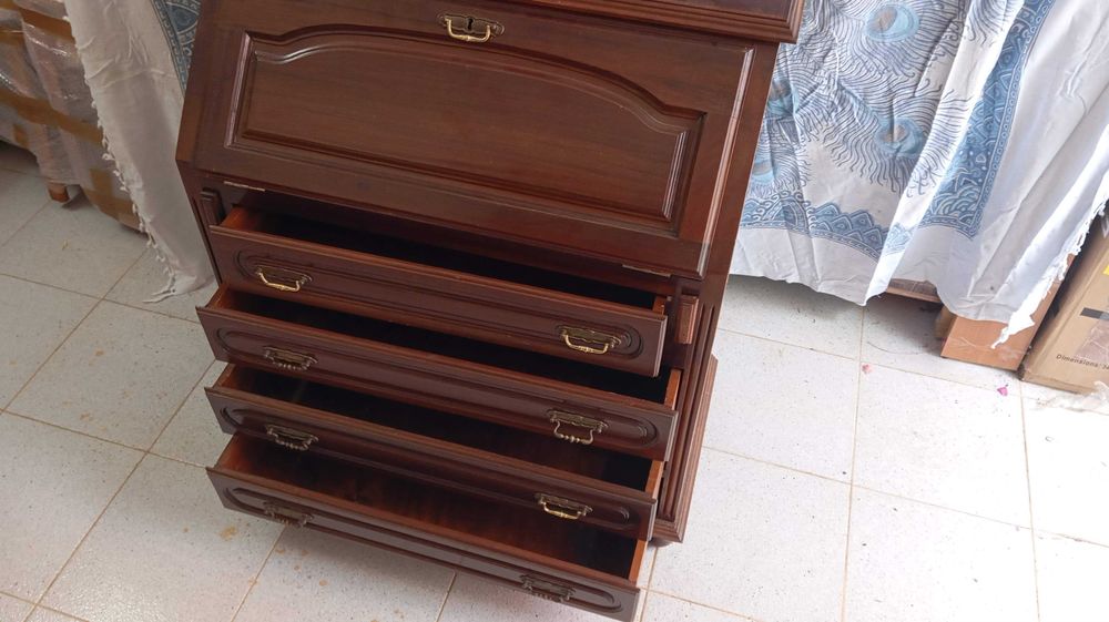 Móvel Escrevaninha / Secreter Vintage em Madeira com Gavetões