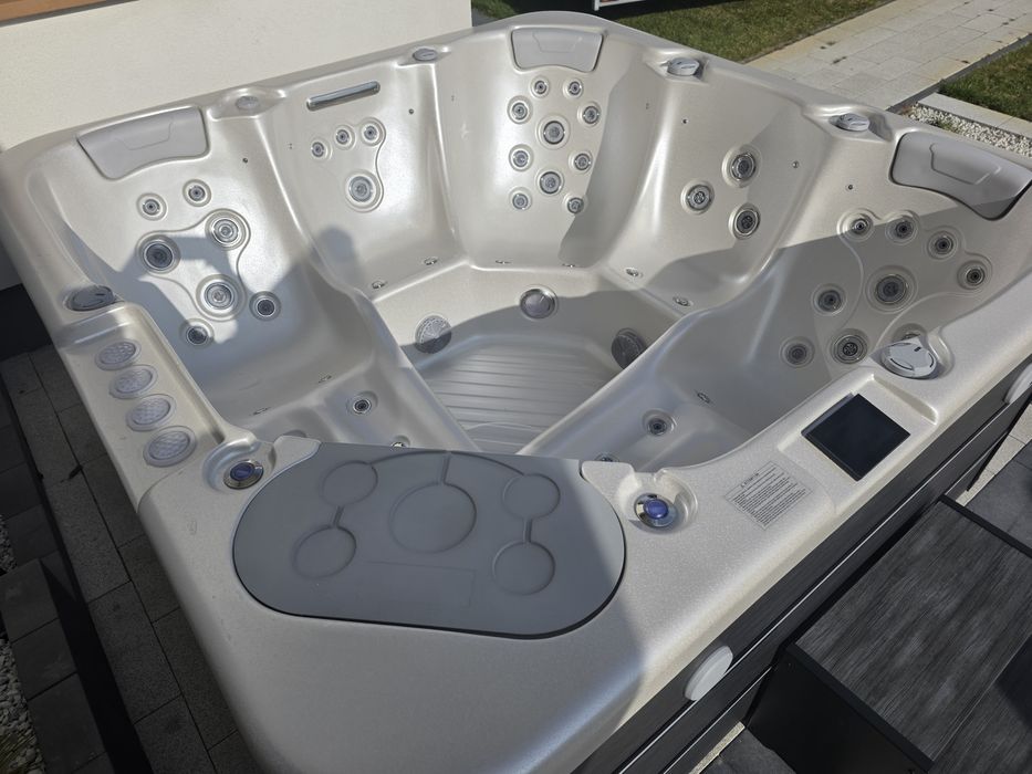 Jacuzzi ogrodowe 5-os. | 64 dysze | Balboa | LED | Raty 0% | Transport