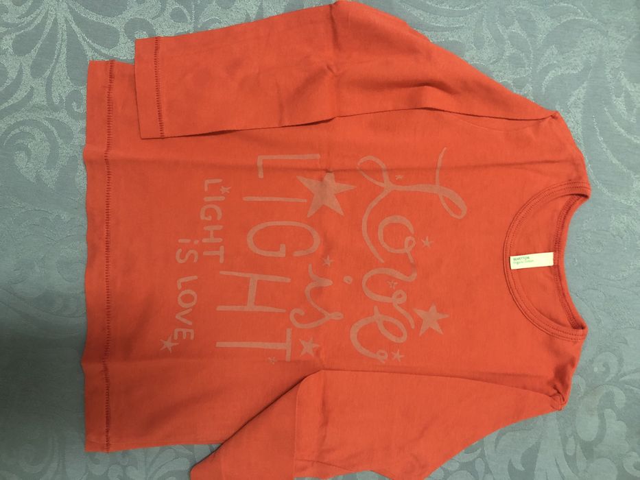 2 Calças ganga + 2 sweats + casaco malha 3/4 Anos