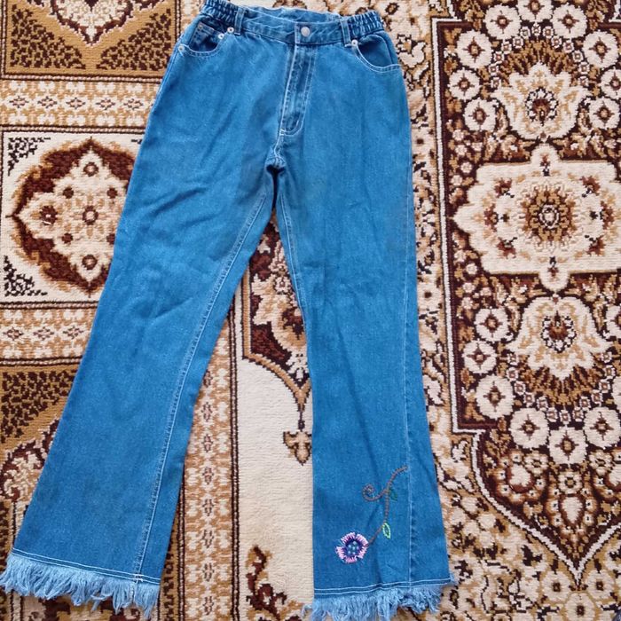 Стильні  прямі джинси