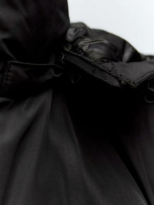 Водонепроникний пуховик