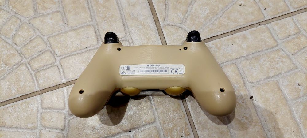 PAD PS4  Dualshock / CUH-ZCT2E / oryginał