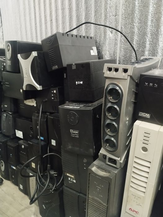 Безперебійники APC