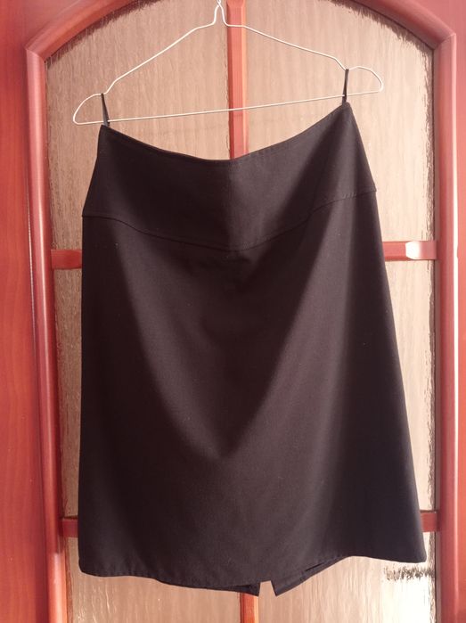 Spódnica czarna elegancka rozmiar M