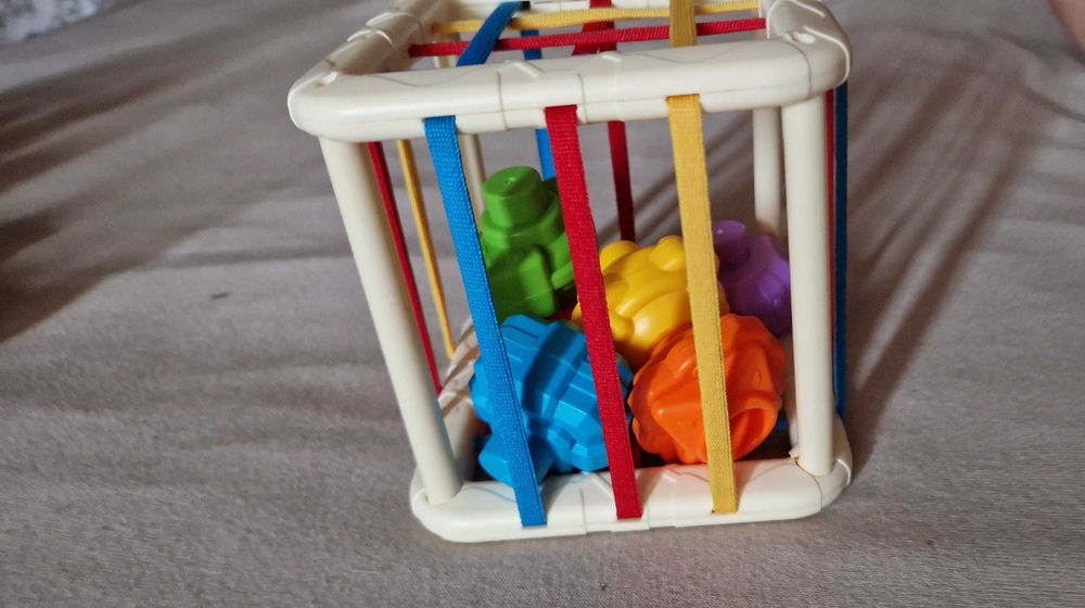 Kostka sorter z klockami