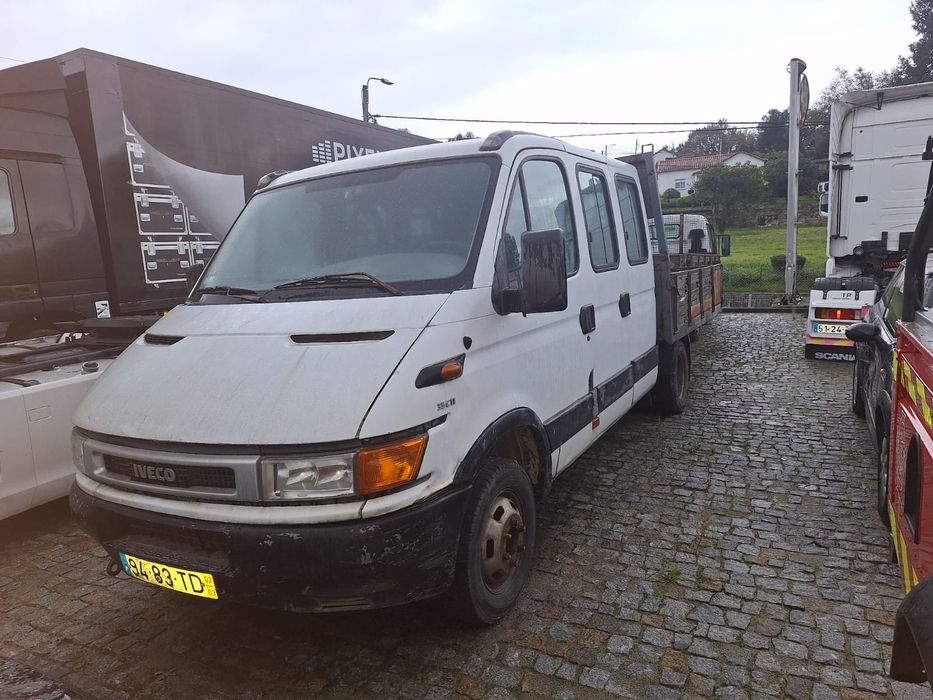 IVECO cabine Tripla 35C11