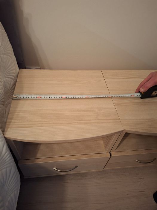 Szafki nocne z lustrem