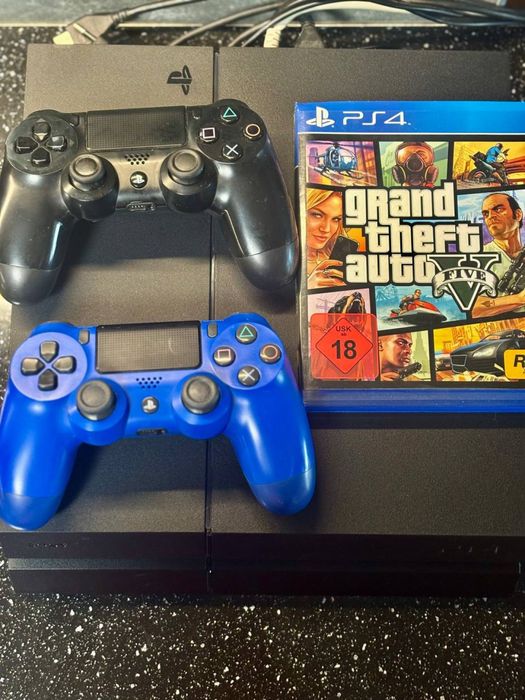 PlayStation 4 Fat | 2 оригінальні геймпади + GTA V | Повністю робоча