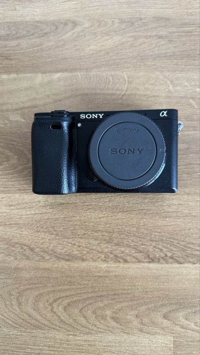 Sony a6300 – Corpo + 3 Baterias