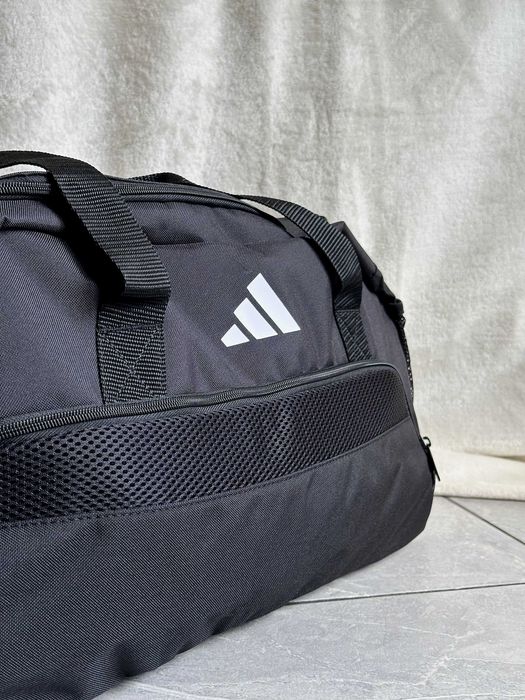 Torba Sportowa Adidas Czarna Treningowa Podróżna 25L NOWA