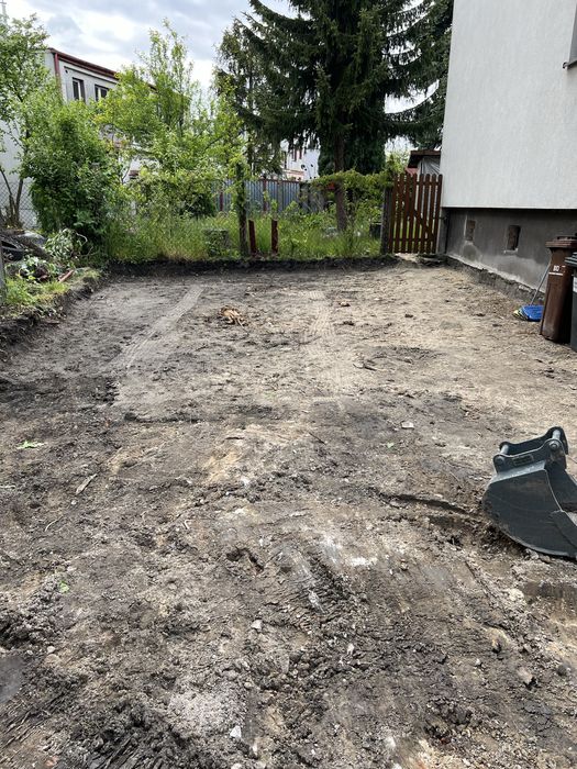 Usługi minikoparką transport kruszywa