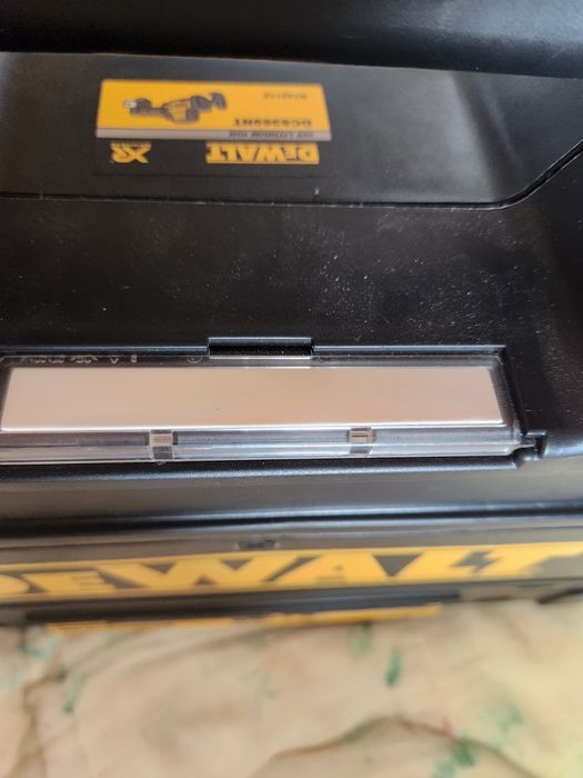 Dewalt Caixa nova  para maquina