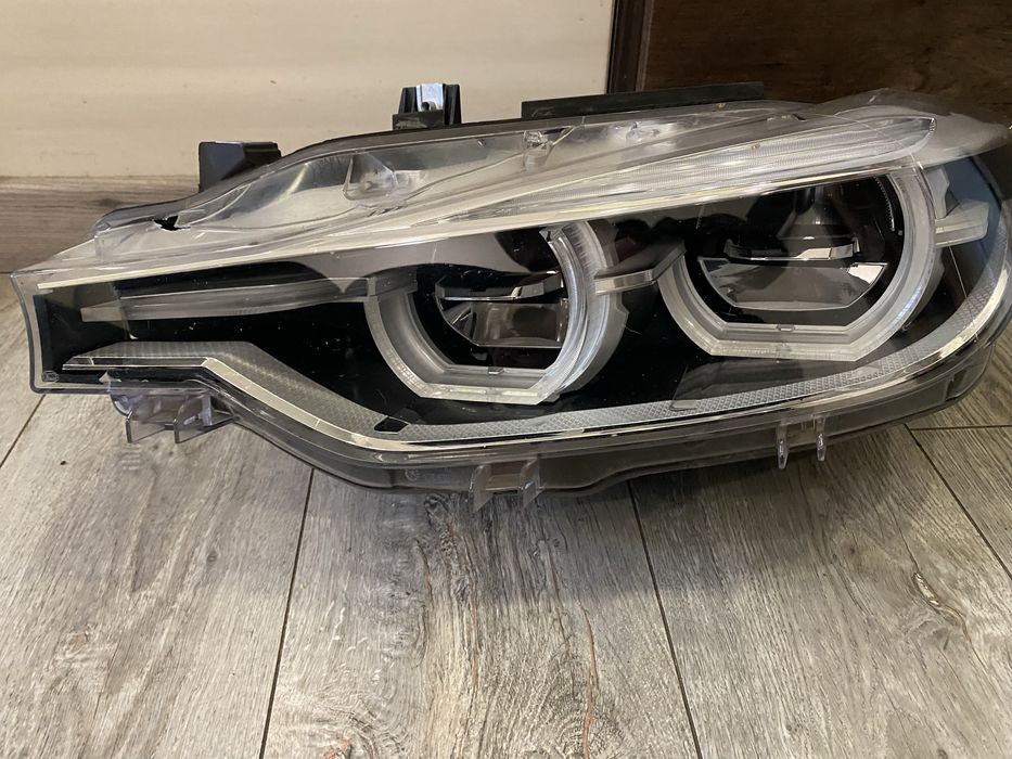 Фари Bmw 3 f30 f31 правая левая adaptive led 8738718-02, 8738717-02