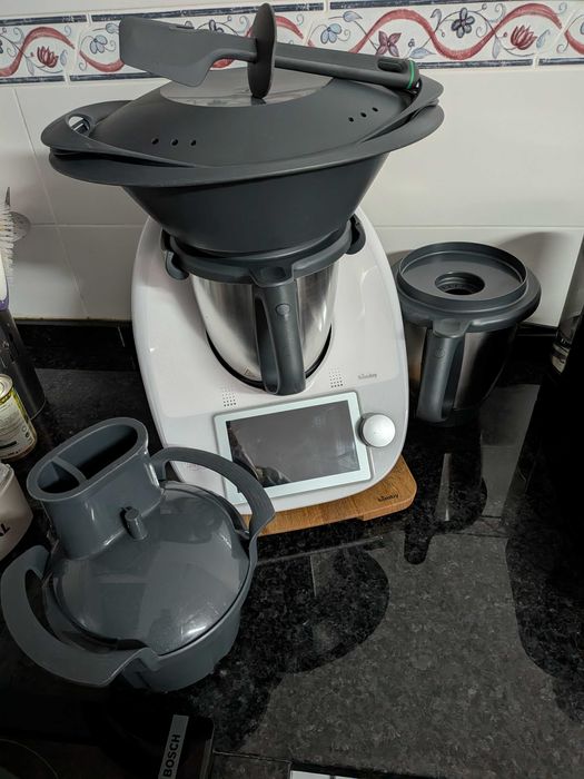 Bimby TM6 - Nov.23 (c/ garantia)