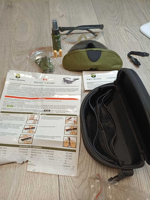 Комплект балістичних окулярів Revision Sawfly Essential Kit