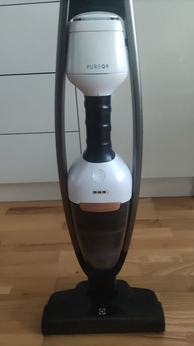 Odkurzacz stojący PureQ9PQ 92 Allergy UV