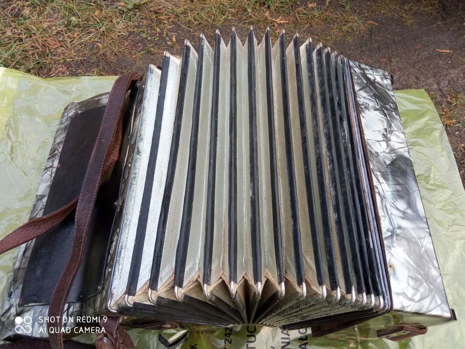 Zamienię akordeon hohner verdii