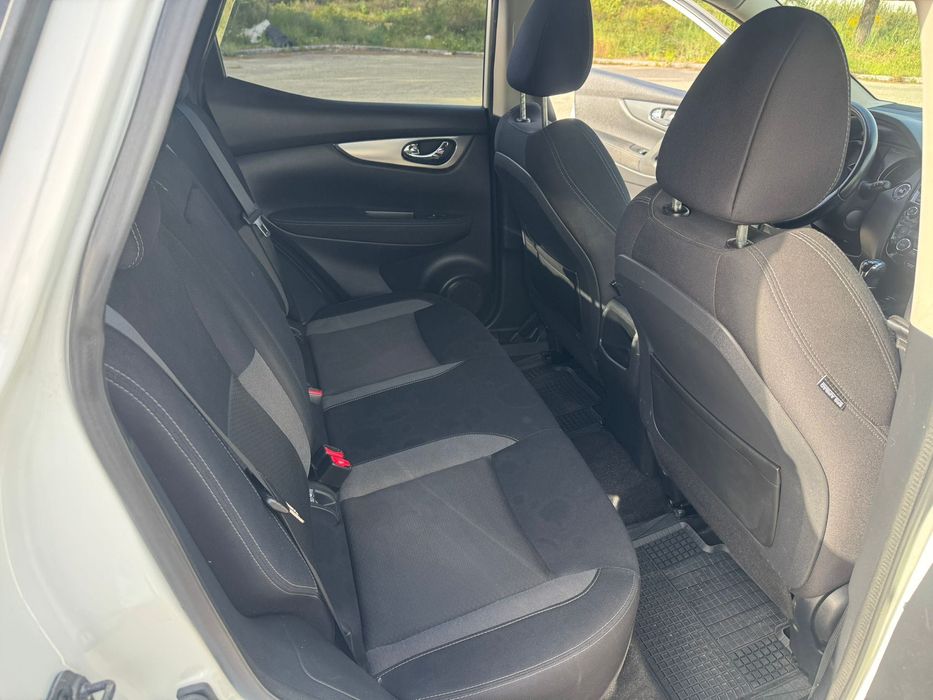 Nissan Qashqai 1.5 DCI N-Connecta