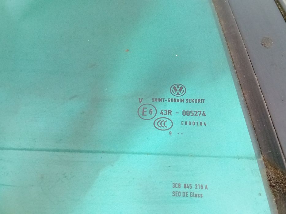 Vidro triangular da porta trás direito VOLKSWAGEN Passat CC (357)